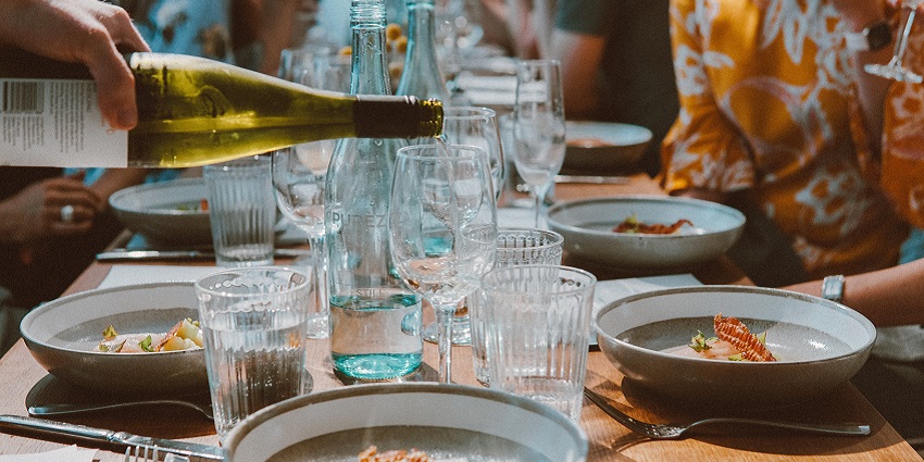 Unlimited drinks and food provided at this island party