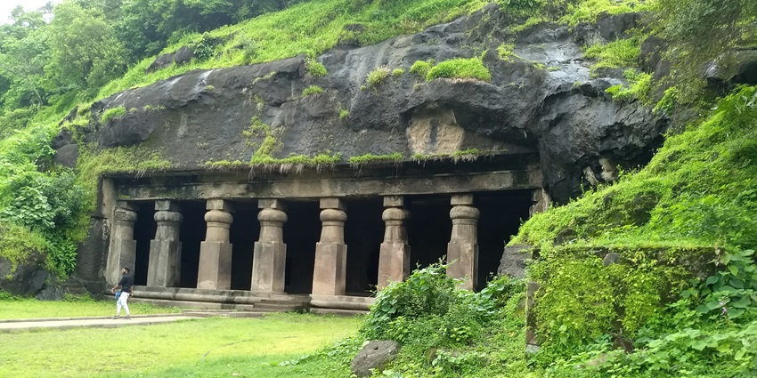 Entrance to Elephanta Caves, a must-see among places to visit near Mumbai within 100 km