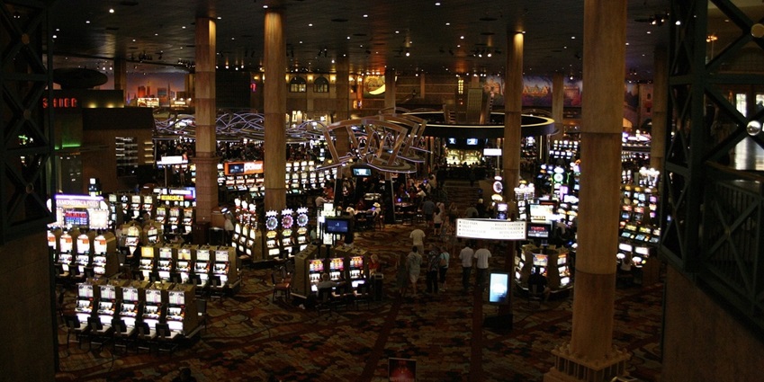 Emerald Island Casino, a must-visit destination among casinos in Henderson NV