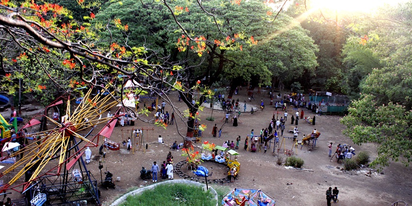 One of the places to visit in pune with family in evening, Empress Garden is one of the oldest and most beautiful gardens.