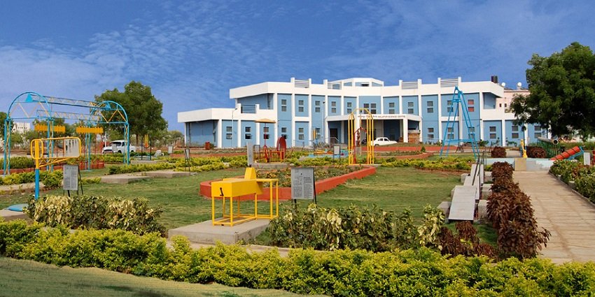 Solapur Science Centre features interactive exhibits that inspire scientific curiosity.