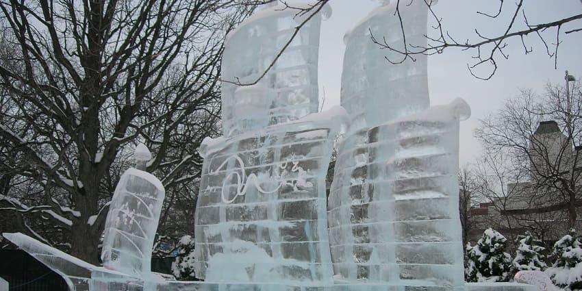 Experience Snow City which is one of the best things to do in Bangalore with family.