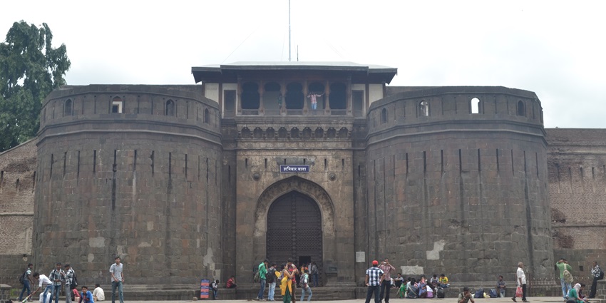 The entrance of Shaniwar Wada, a must-visit site and one of the best things to see in Pune.