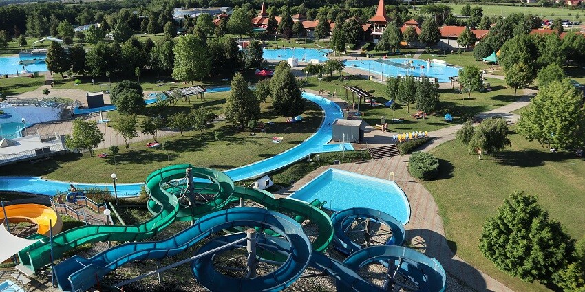 Enjoy unique rides with steep drops and twists and turns at this water park in Jammu