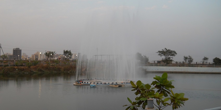 For a rejuvenating experience and panoramic views, you can head to Central Park.