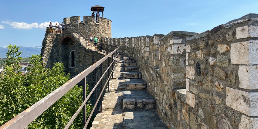 View of small steps leading to the top pf Ghosala fort, an ideal spot for history lovers