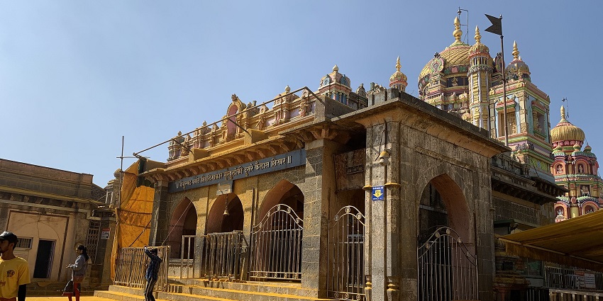 Visitors should explore the historic architecture of this ancient temple in Pune.
