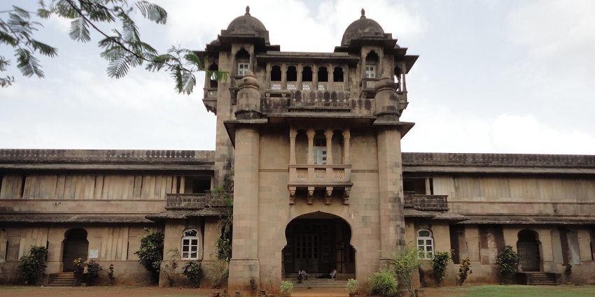 Discovering historical structures and architectural significance.