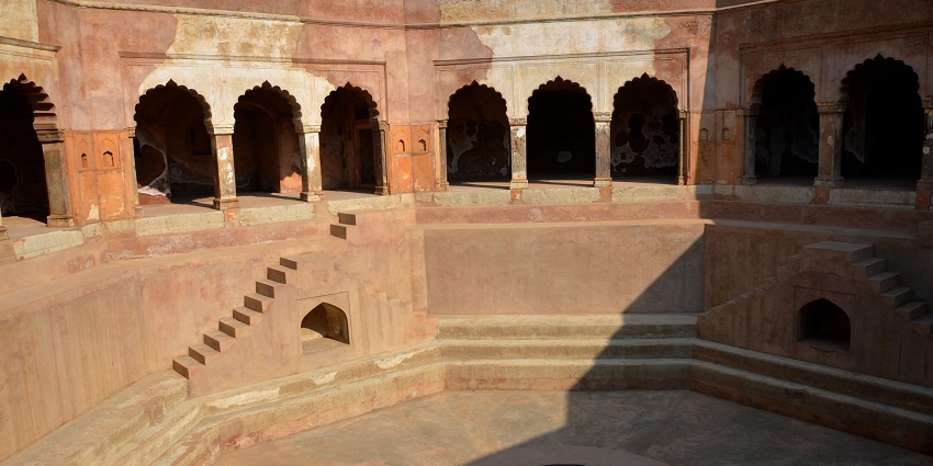 Inside the courtyard of Farrukhnagar fort, one of the popular places to visit near Gurgaon within 50 kms