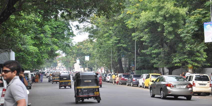 Strolling through FC Road, discover trendy stores while street shopping in Pune.