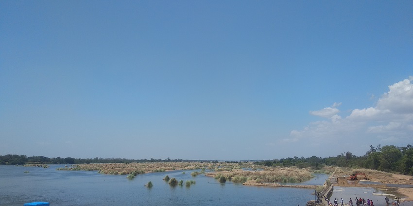 Scenic view of the Cauvery River, a famous thing to see in Shivanasamudra Falls.