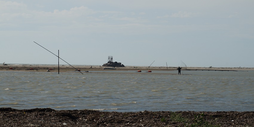 A picture of fishing trips, a relaxing aspect of water sports in Alibaug