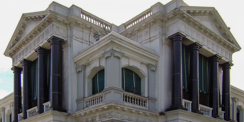A glimpse of the iconic Fort St. George, a spiritual attraction nestled in Tamil Nadu.