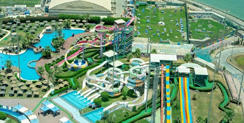 Enjoy the thrilling day at Fun City Water Park Varanasi.