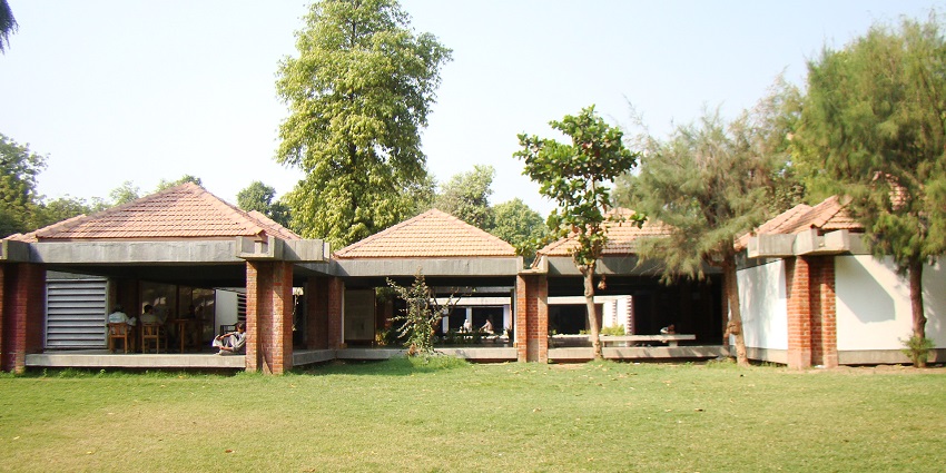 Gagangiri Maharaj Ashram is among the best places to visit in Khopoli, Maharashtra.