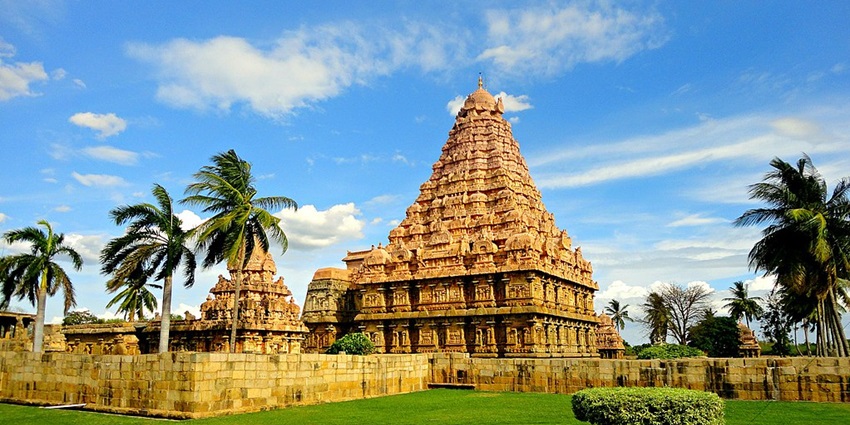 A picture of Gangaikonda Cholapuram, one of the best places to visit in Thanjavur.