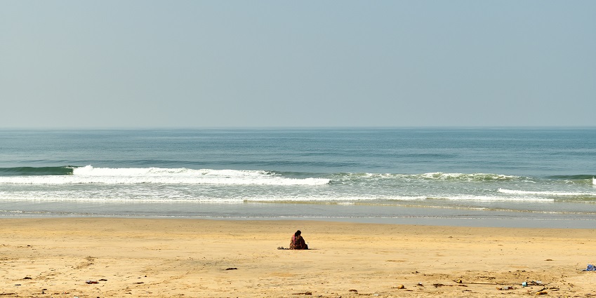 A glimpse of the serene Ganpatipule Beach, one of the top places to visit in Konkan.