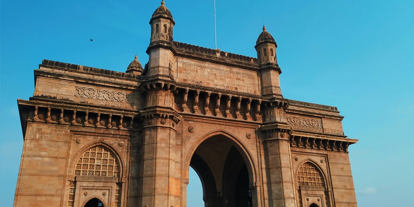 Private yacht party at Gateway of India for unforgettable birthdays for every traveller.