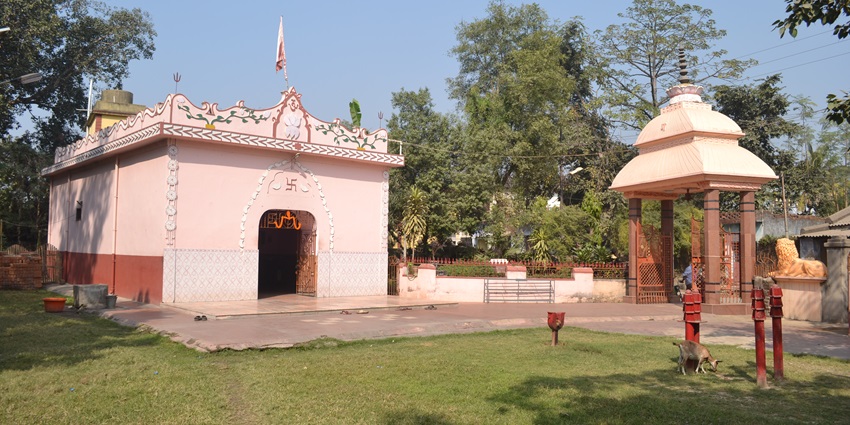 A hilltop temple offering serene views and a spiritual morning aarti experience.