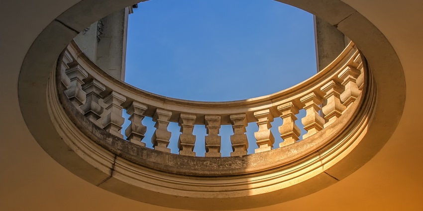 Stunning view of Bar Palladio, featuring exquisite decor, is the best thing to do in Jaipur, India.