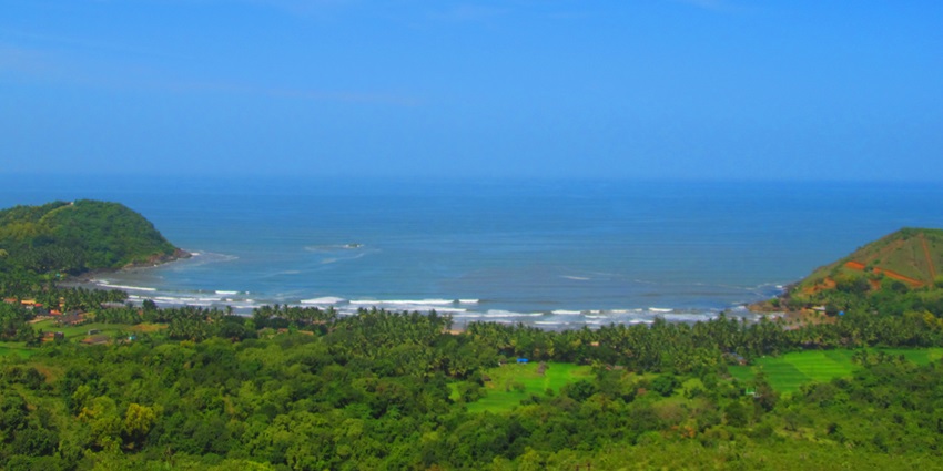 Gokarna, is the best place to visit in Karnataka with serene beaches, romantic sunsets, and peaceful coastal charm.