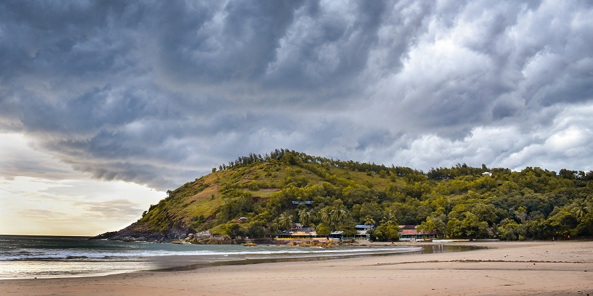 Gokarna is among the famous places to visit in summer in Karnataka with coastal beauty.