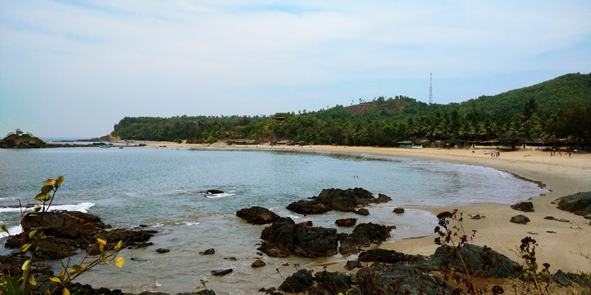 Places to visit in Karnataka in March include Gokarna with serene beaches, temples, and vibrant coastal culture.