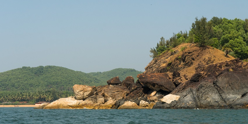 Om Beach in Gokarna looks like the Om.