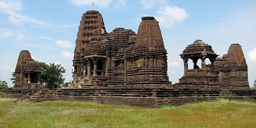 Ancient temple near Ankai Tani Fort showcasing intricate carvings and serene ambiance.