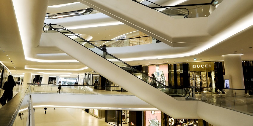 Good Earth City Center is one of the best shopping malls in Gurgaon city area.