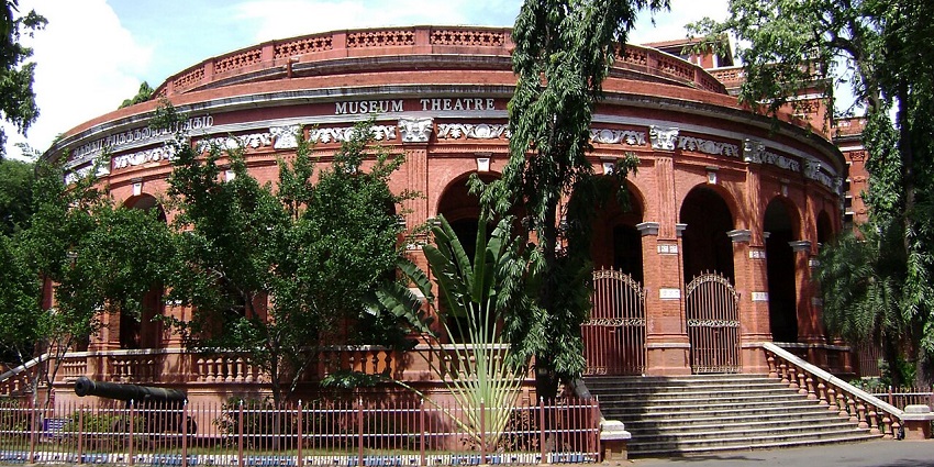 An image of the exterior view of the Government Museum showcasing cultural artefacts.