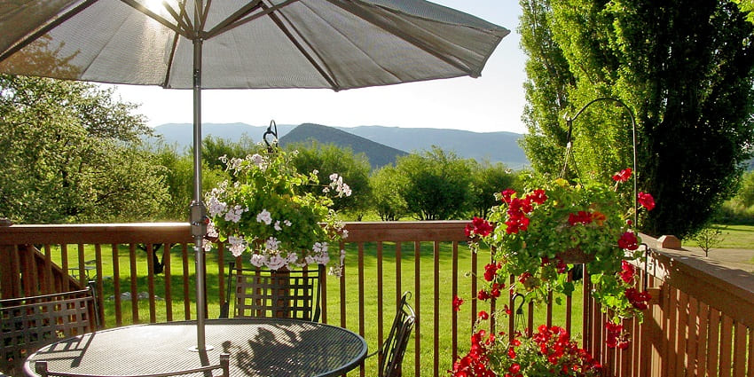 A serene view of the surroundings from the Green Groves Farmhouse in Maharashtra.