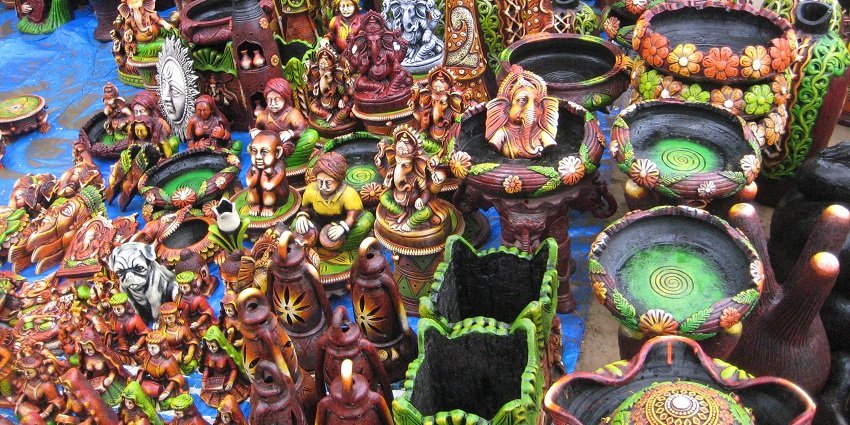 Gul Mandi Market is a vibrant night market for textiles and street food.
