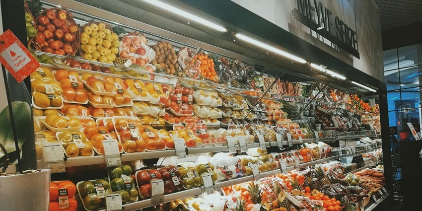 Gulbarga Supermarket is a vibrant area, offering a lively shopping and dining experience.