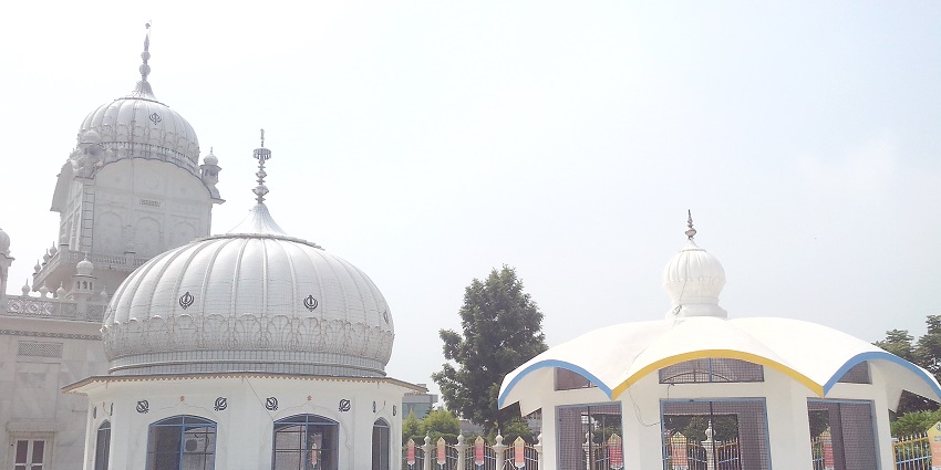 Gurudwara Nada Sahib, located on the banks of the Ghaggar River, is a must-visit spot.