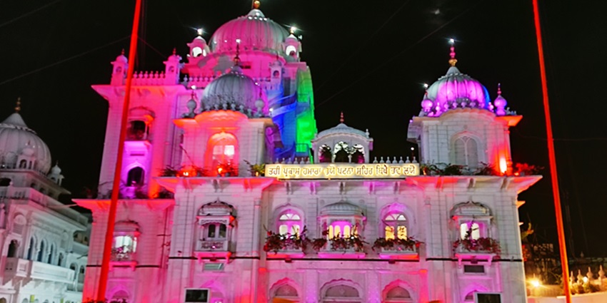 A picture of a gurudwara in Kaithal town located near the Loknath Temple