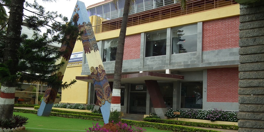 Explore aviation history at the HAL Heritage Centre and Aerospace Museum in Bangalore.
