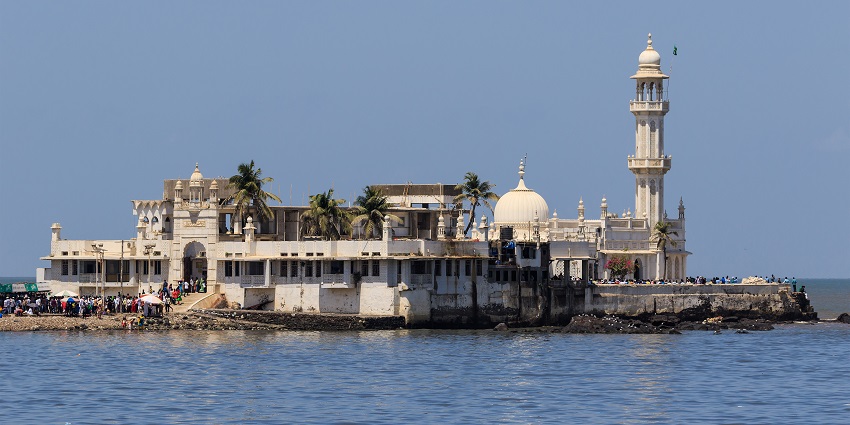 Haji Ali Dargah, a famous place near Worli Fort in Mumbai, surrounded by the Arabian Sea