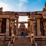 Explore places to visit in Hampi, the UNESCO site with ancient ruins, temples, and beautiful landscapes.