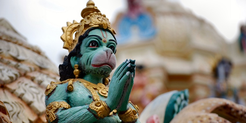 A breathtaking view of the Hanuman mandir for every traveller to visit and explore.