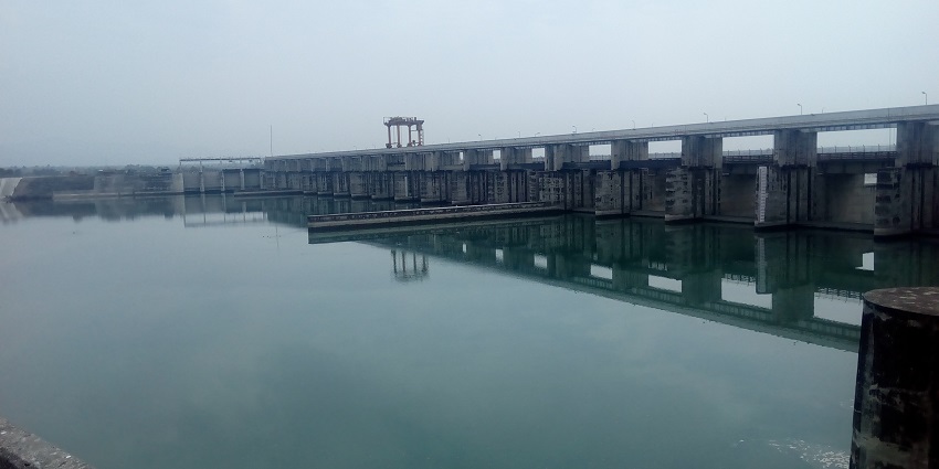 Hathni Kund Barrage is a source of water to the locals of the area of Yamunanagar.