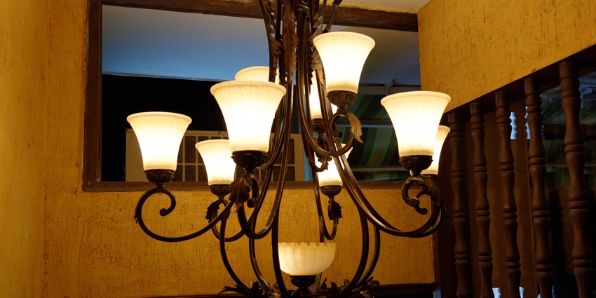 The night party places in Delhi trendy spots for art, nightlife, and historic architecture.