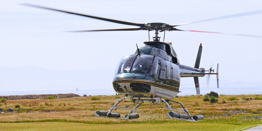 Image of a helicopter - Helicopter joy rides are the best things to do in Aamby Valley