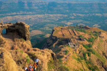 A panoramic view of Maharashtra's diverse landscapes, showcasing its hiking trails.