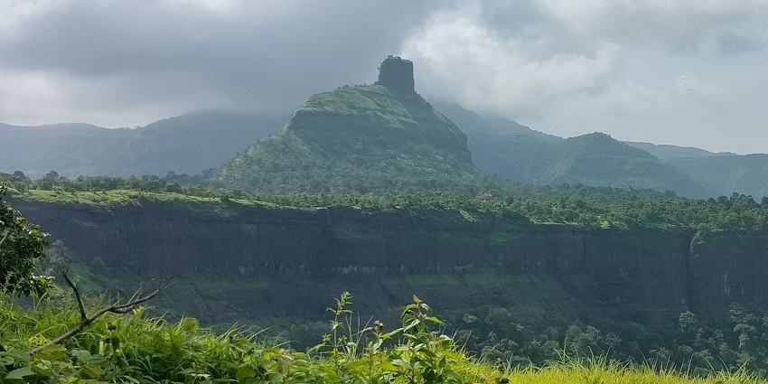 The majestic Peth (Kothaligad) Fort with sweeping views of the Western Ghats offers trek.