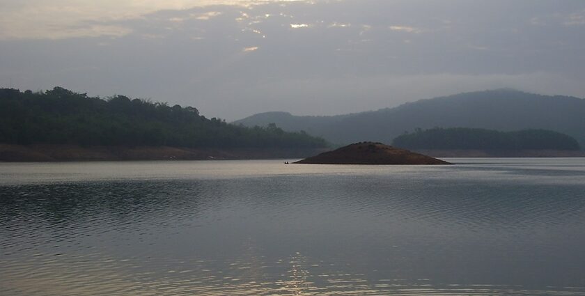 Picturesque view of Honnemaradu, one of the best places to visit near Jog falls