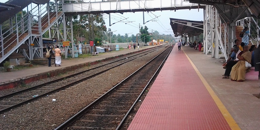 The majestic Kalyangad Fort access from Pune Airport and Satara Railway Station.