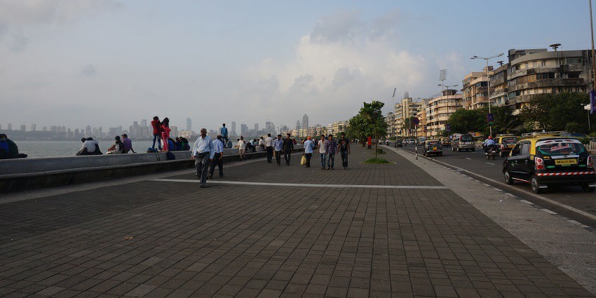 Reach Jehangir Art Gallery from Marine Drive via MG Road, just a 10-minute drive.