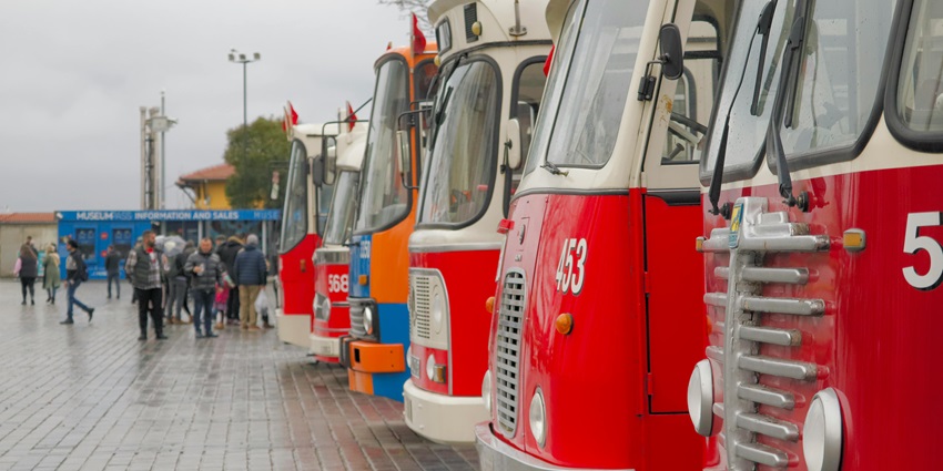 Public transportation, one of the good options used to reach the Mulbekh Monastery in Kargil.