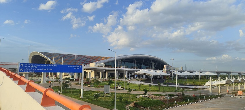 Convenient access to Pampuranathar Temple via air, rail, and road.